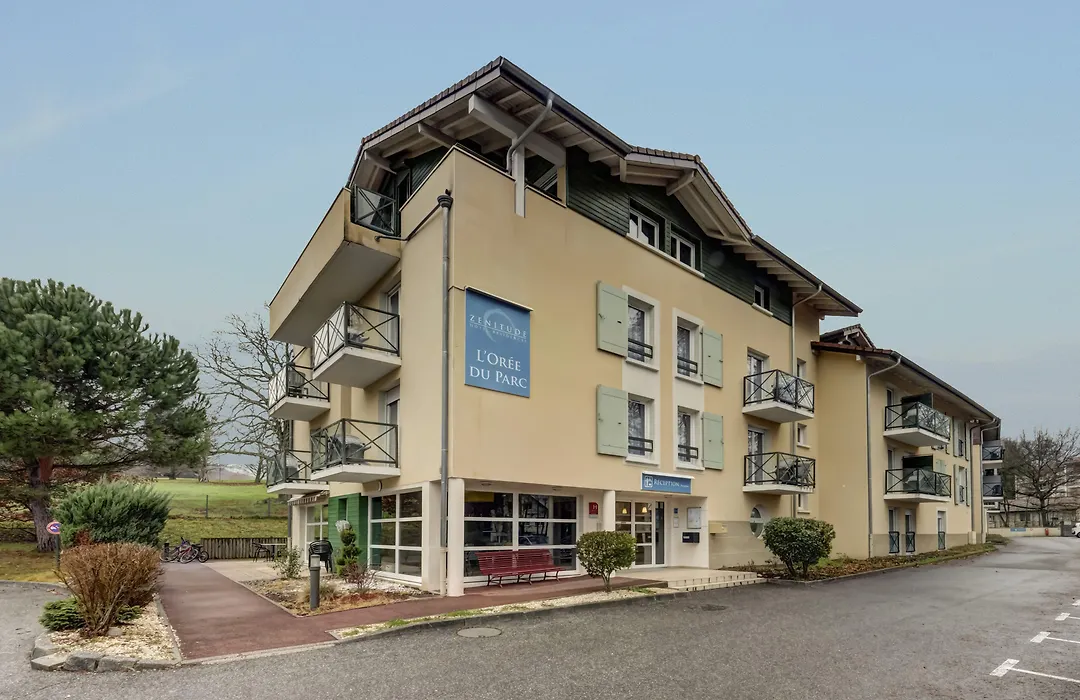 Zenitude Hôtel-Résidences L'Orée du Parc-1