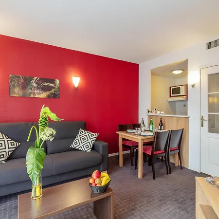 Quality Aparthotel Divonne - Portes de Geneve-2